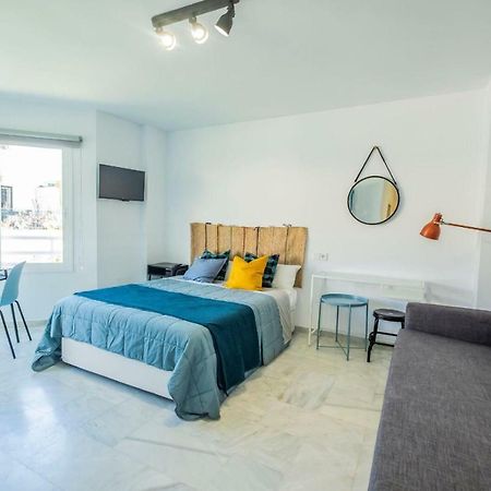 Malagasuite Costa Del Sol Торремолинос Экстерьер фото